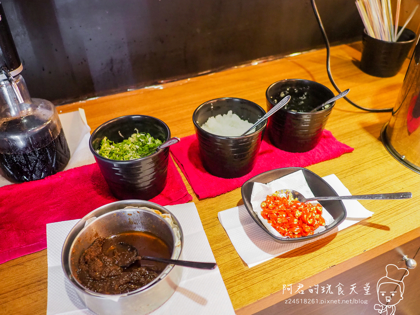 【台北】婧傳火鍋｜有夠蝦套餐～一斤肉品x超彭湃海鮮鍋物｜松江南京捷運站美食