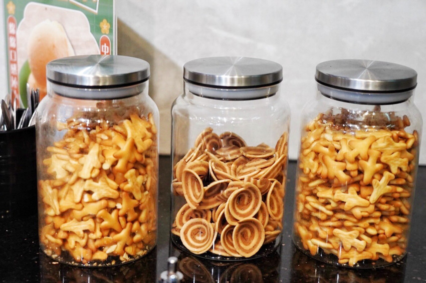 上善若水海鮮鍋物｜升級2.0自助區吃到飽！鱈場蟹腳比50元還大！超霸氣火雞佛好狂 @艾瑪  吃喝玩樂札記