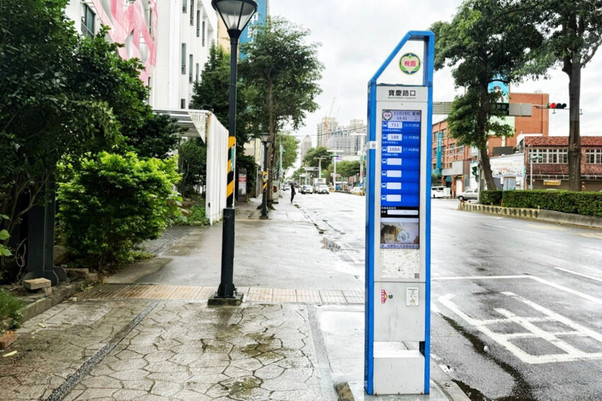 上善若水海鮮鍋物｜升級2.0自助區吃到飽！鱈場蟹腳比50元還大！超霸氣火雞佛好狂 @艾瑪  吃喝玩樂札記