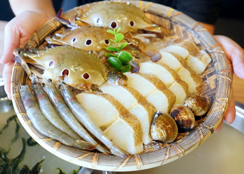 【桃園美食】上善若水海鮮鍋物.澎湃海料平價上桌!