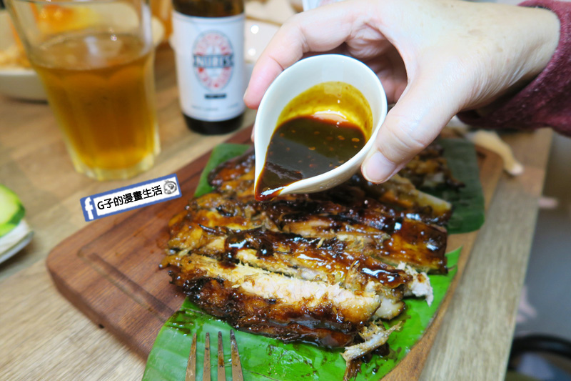 東區豬肋排.峇厘島著名老店-刁廚.紐利 Naughty Nuri's Taiwan 東區216巷 忠孝敦化站