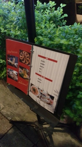 【內湖。帝一帝王蟹』頂級北海道帝王蟹燒烤吃到飽 / 桌邊專人燒烤 頂級活跳跳海鮮新鮮送上桌