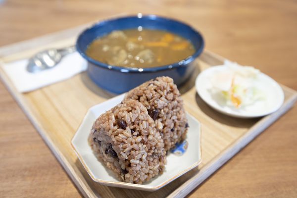 GOOD NEIGHBORS’ - 6