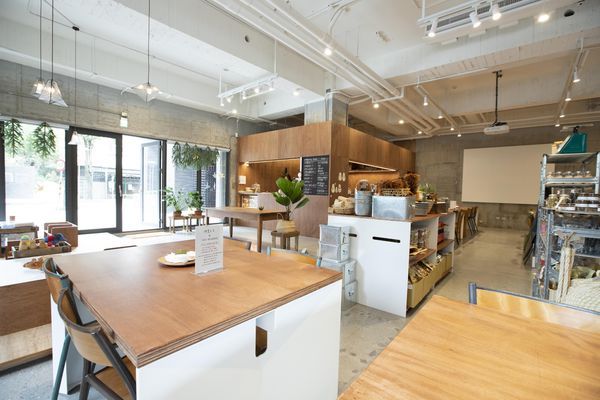 GOOD NEIGHBORS’ - 18