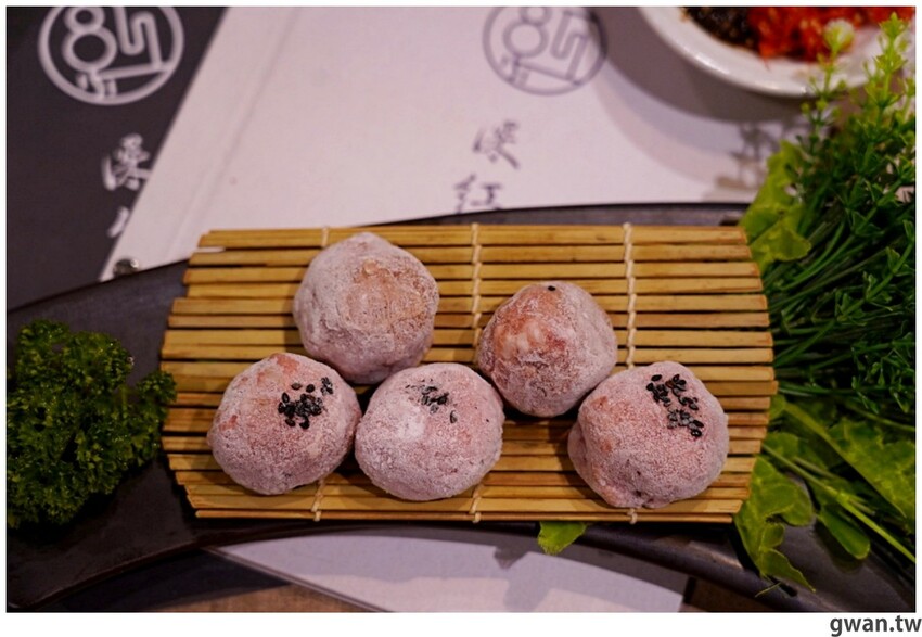 全新屠龍mini啟動！活龍蝦不夠看，居然還有台中最新伴手禮！