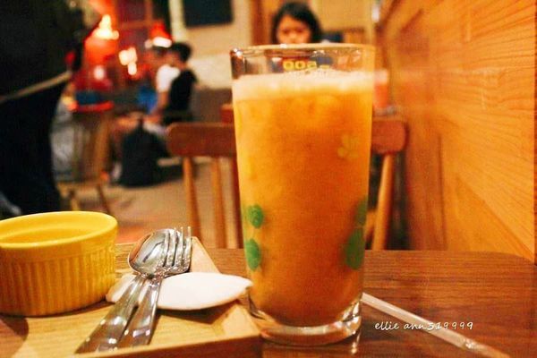 50236658_2041628749256641_7864934680687017984_n