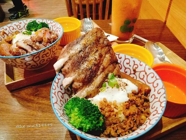 49937976_529360310883292_5012071790407581696_n