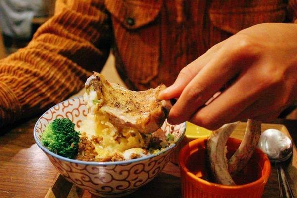 49667093_404639876945038_4380813968441081856_n