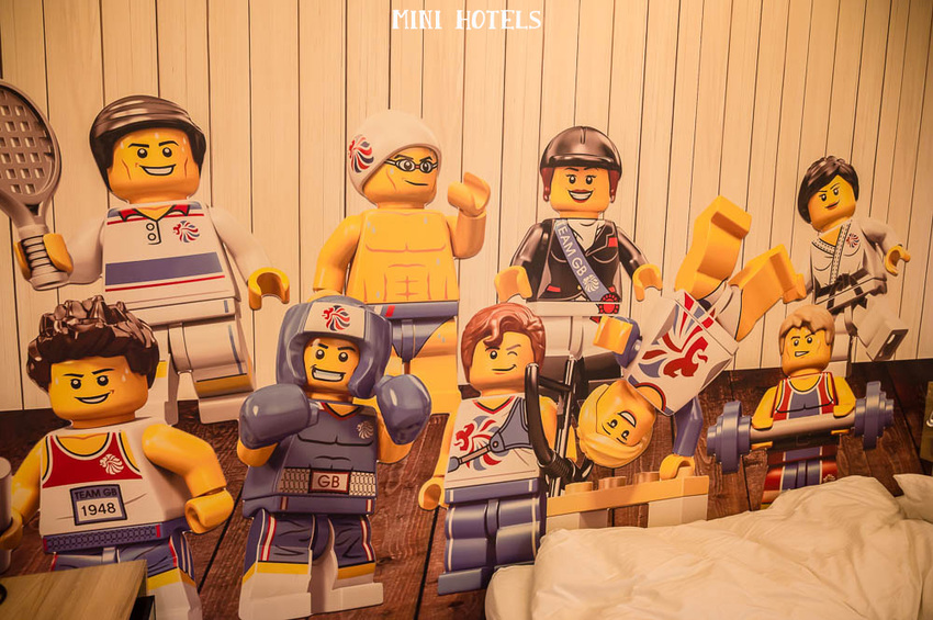 ｜台中住宿｜MINI HOTELS台中火車站館，鄰近大魯閣新時代購物中心、台中火車站 - Hallo！Im 婷兒