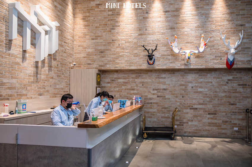 ｜台中住宿｜MINI HOTELS台中火車站館，鄰近大魯閣新時代購物中心、台中火車站 - Hallo！Im 婷兒