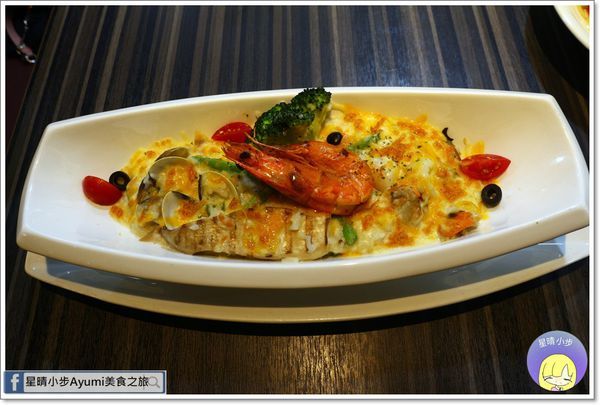 洋城義大利麵餐廳：[食記]►台南永康區◄洋城義大利餐廳－中正家樂福店/情侶約會餐廳/乳酪蛋黃雞胸義大利麵/焗烤地中海海鮮燉飯