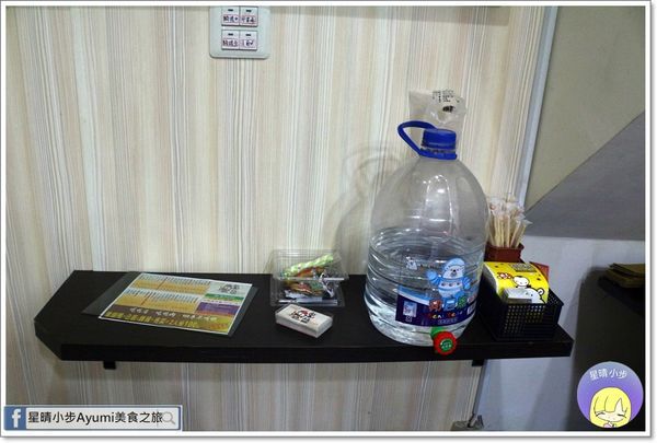 皇族香酥鴨：[食記]►台南中西區◄皇族香酥鴨/回鍋鴨/魚香烘蛋/當歸鴨湯/炒高麗菜