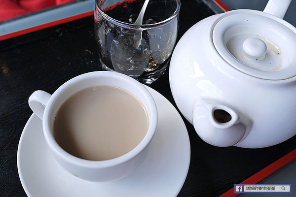 基隆廟口美食【大嘴巴茶坊】基隆火鍋。基隆美式料理。基隆飛鏢旗艦店。不限時提供WIFI聊天泡茶好去處