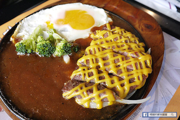 基隆廟口美食【大嘴巴茶坊】基隆火鍋。基隆美式料理。基隆飛鏢旗艦店。不限時提供WIFI聊天泡茶好去處