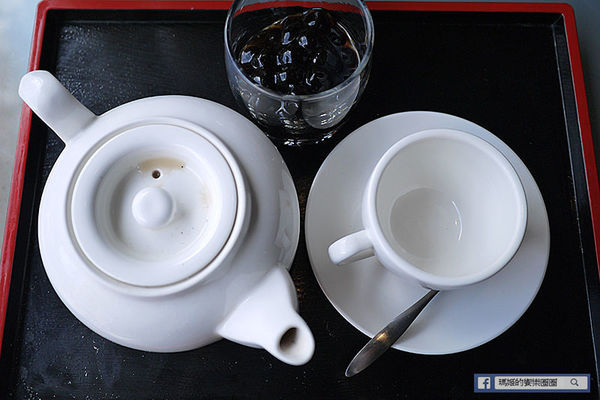 基隆廟口美食【大嘴巴茶坊】基隆火鍋。基隆美式料理。基隆飛鏢旗艦店。不限時提供WIFI聊天泡茶好去處