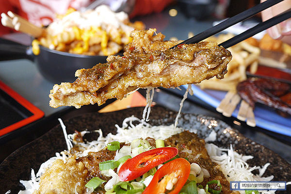 基隆廟口美食【大嘴巴茶坊】基隆火鍋。基隆美式料理。基隆飛鏢旗艦店。不限時提供WIFI聊天泡茶好去處