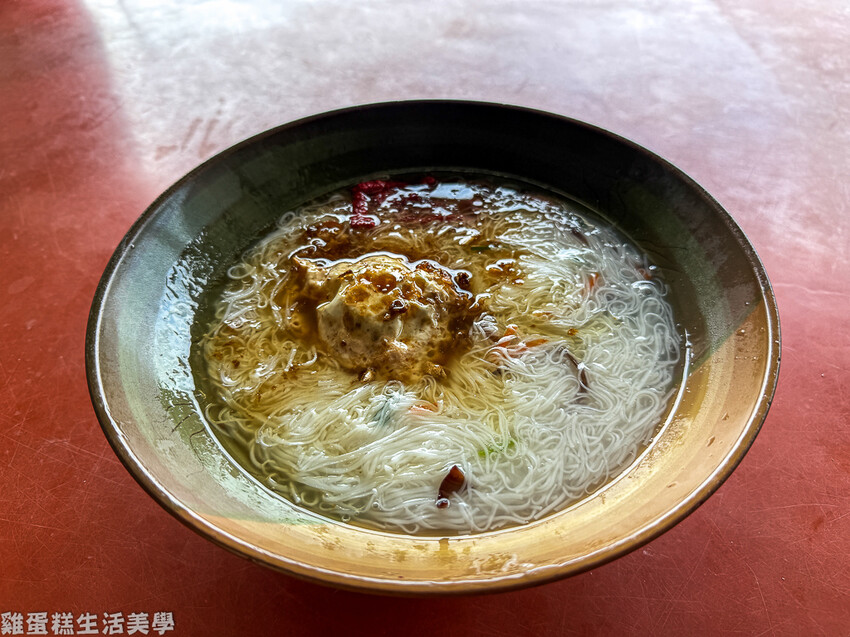 【馬祖食記】鏡沃小吃 - 芹壁村必嚐知名老酒麵線,店內可欣賞 【馬祖食記】鏡沃小吃 - 芹壁村必嚐知名老酒麵線,店內可欣賞