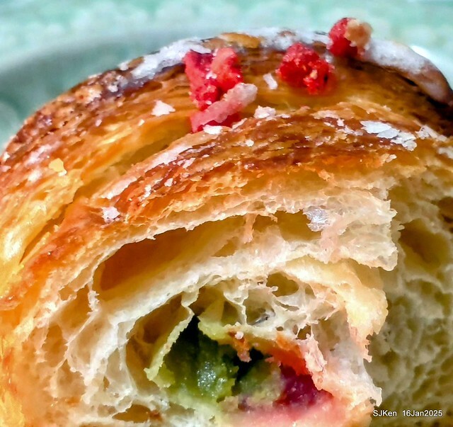 微風南山百貨法國麵包店(Le Boulanger de monge  at Breeze Nanshan department store), SJKen , Jan 17, 2023.