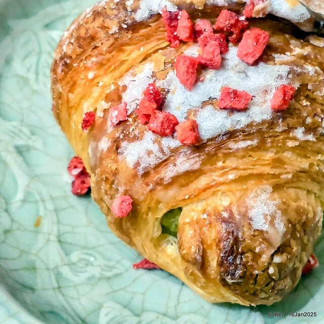 微風南山百貨法國麵包店(Le Boulanger de monge  at Breeze Nanshan department store), SJKen , Jan 17, 2023.