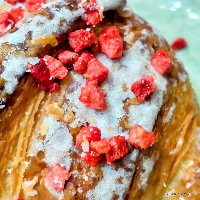 微風南山百貨法國麵包店(Le Boulanger de monge  at Breeze Nanshan department store), SJKen , Jan 17, 2023.