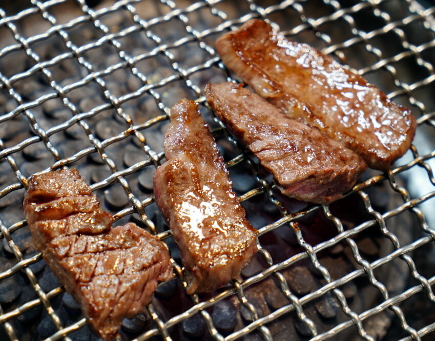 【台北東區燒肉】京東燒肉.一頭牛套餐,可吃到日本和牛等九種肉品!