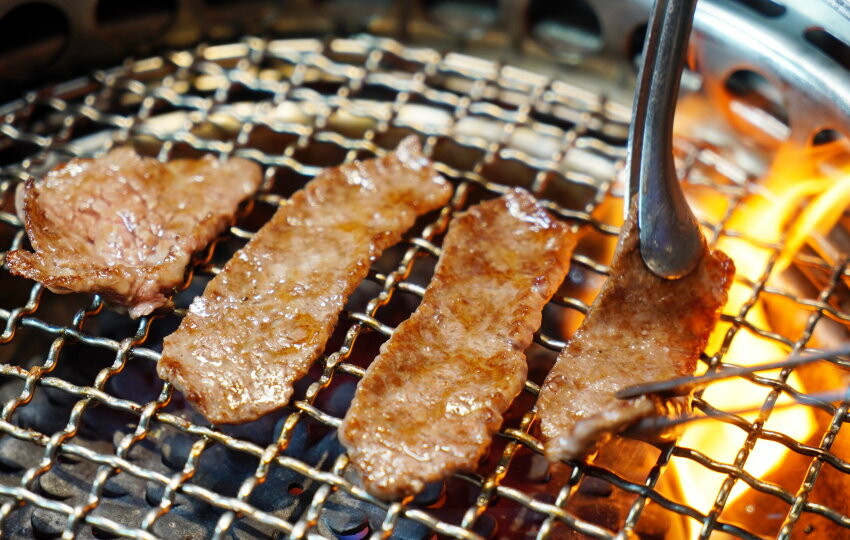 【台北東區燒肉】京東燒肉.一頭牛套餐,可吃到日本和牛等九種肉品!