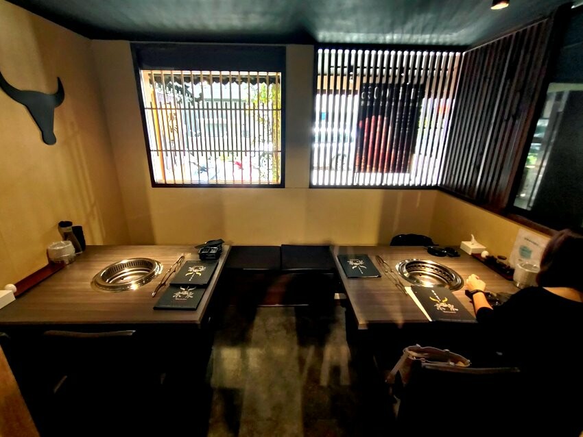 【台北東區燒肉】京東燒肉.一頭牛套餐,可吃到日本和牛等九種肉品!