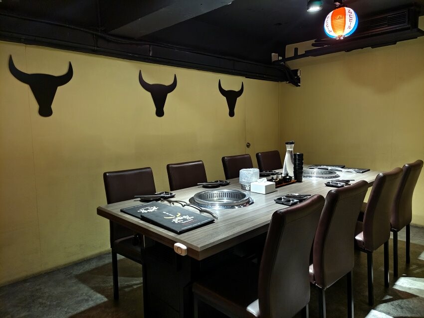 【台北東區燒肉】京東燒肉.一頭牛套餐,可吃到日本和牛等九種肉品!