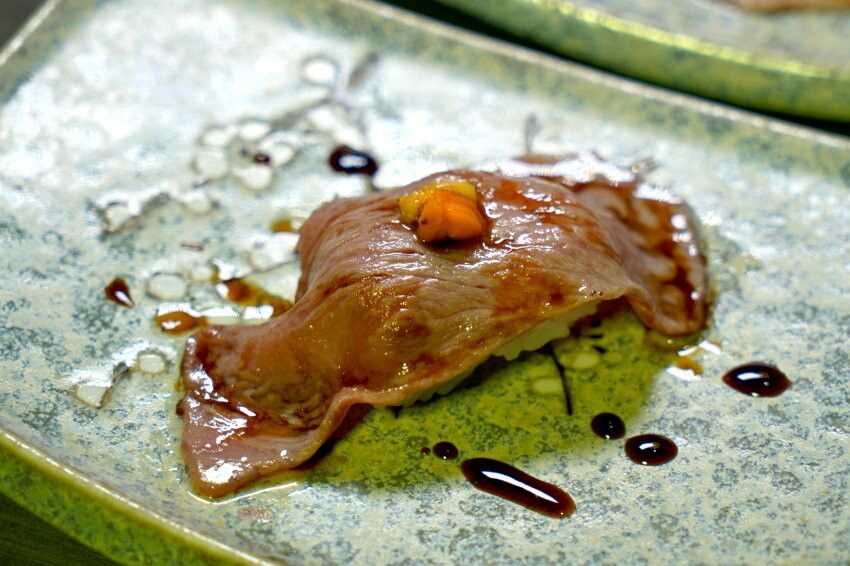 【台北東區燒肉】京東燒肉.一頭牛套餐,可吃到日本和牛等九種肉品!