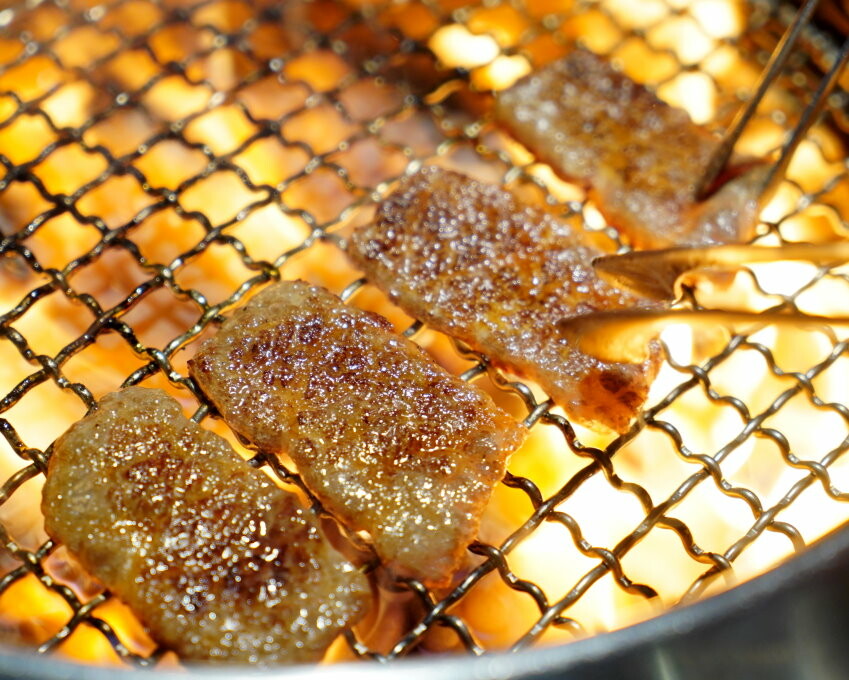 【台北東區燒肉】京東燒肉.一頭牛套餐,可吃到日本和牛等九種肉品!