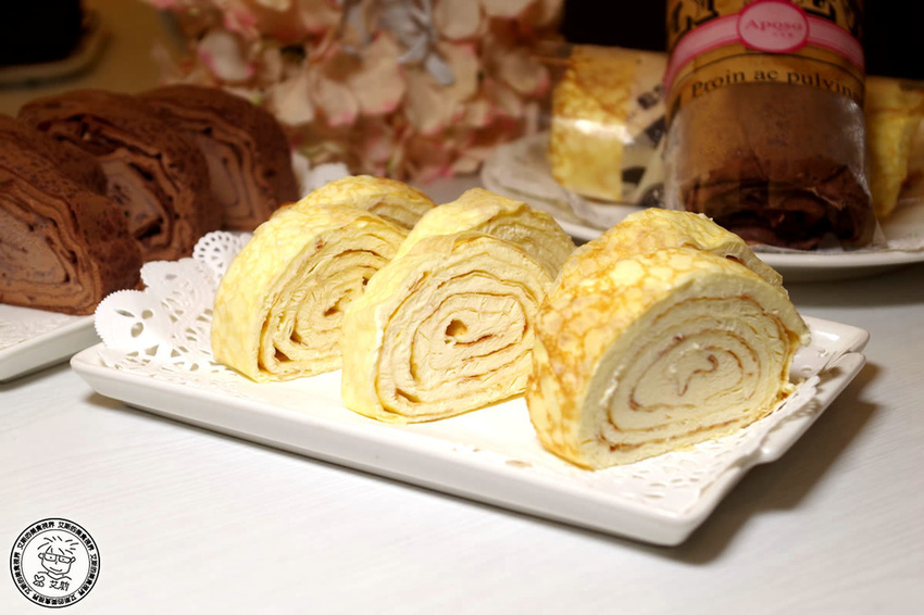 5法式生乳巧克力千層捲2.jpg