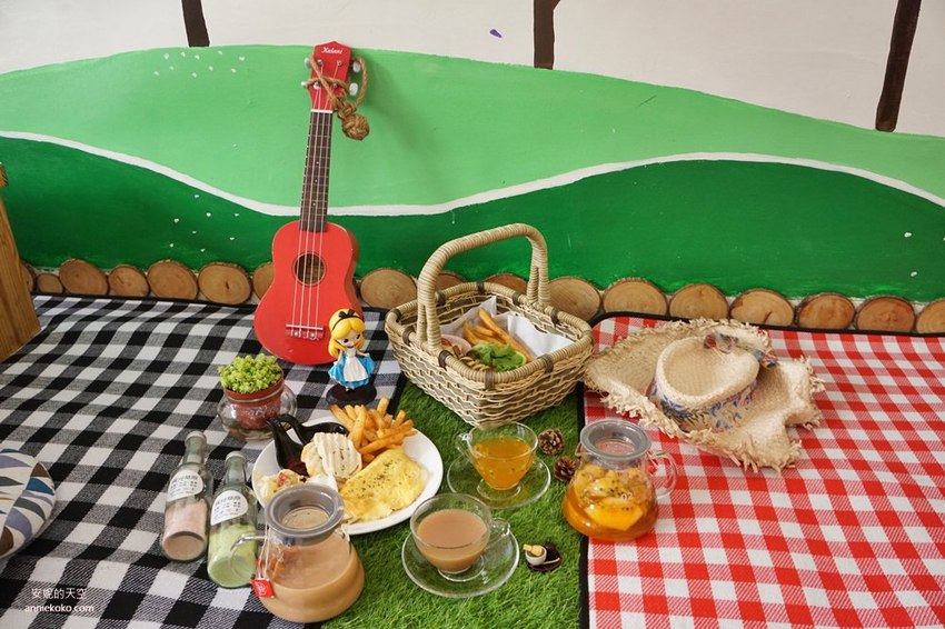 [新莊早午餐]食光草原 野餐風早午餐 鄰近新莊體育館 二樓就是野餐區 - 安妮的天空