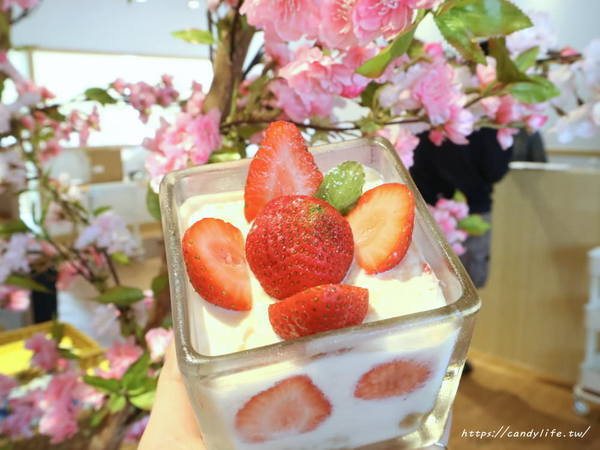 嵐山熟成牛かつ專売(台中西屯青海店)：台中美食│嵐山熟成牛かつ專売-台中西屯青海店〃人氣炸牛排進軍逢甲商圈，還有新品特上照燒帶骨牛小排霸氣登場！