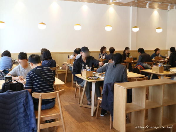 嵐山熟成牛かつ專売(台中西屯青海店)：台中美食│嵐山熟成牛かつ專売-台中西屯青海店〃人氣炸牛排進軍逢甲商圈，還有新品特上照燒帶骨牛小排霸氣登場！