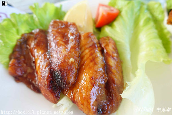 【雲林。古坑】夏卡爾咖啡。咖啡。火鍋。簡餐。華山小天梯附近咖啡館