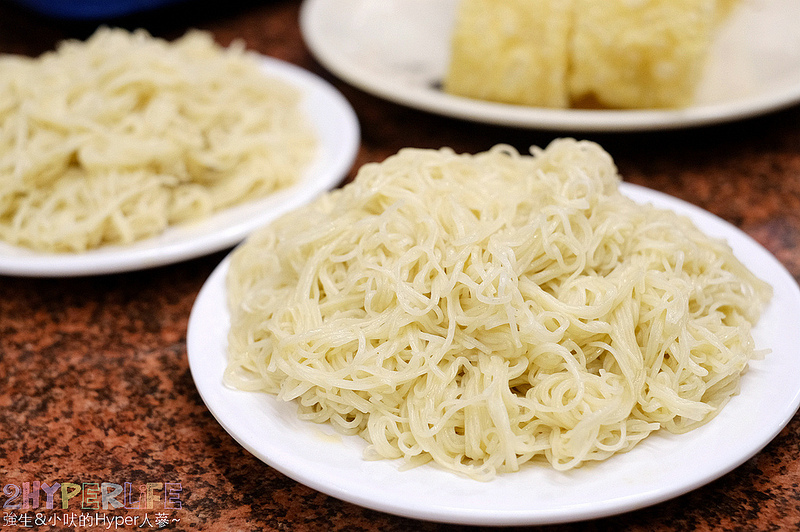 冬令進補,冬令進補 台中,台中捷運 G8a站美食,台中捷運 櫻花文心站美食,台中捷運美食,台中涮涮鍋,台中火鍋,台中美食,台中聚餐餐廳,台中薑母鴨,台中西屯,台中西屯火鍋,台中西屯美食,台中西屯餐廳,泉記薑母鴨,薑母鴨 @強生與小吠的Hyper人蔘~