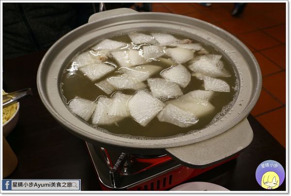 友雞羊甕仔雞羊肉爐：[食記]►台南仁德聚餐推薦◄友雞羊甕仔雞羊肉爐/豆乳雞/麻油蛋鮮蚵/炒羊雜/綜合原味羊肉爐/甕仔雞