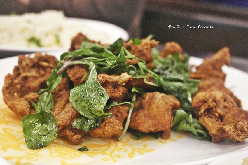 [台南仁德羊肉爐]友雞羊甕仔雞羊肉爐-清香無羶腥味的藥膳羊肉爐，現涮溫體羊肉好嫩甜+每天現烤甕仔雞，台南仁德聚餐推薦~