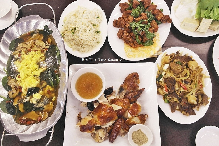 [台南仁德羊肉爐]友雞羊甕仔雞羊肉爐-清香無羶腥味的藥膳羊肉爐，現涮溫體羊肉好嫩甜+每天現烤甕仔雞，台南仁德聚餐推薦~