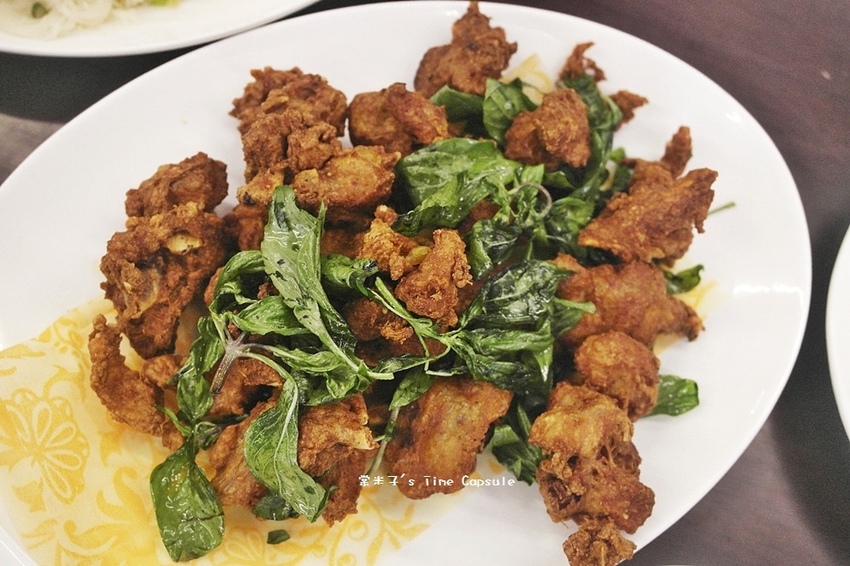 [台南仁德羊肉爐]友雞羊甕仔雞羊肉爐-清香無羶腥味的藥膳羊肉爐，現涮溫體羊肉好嫩甜+每天現烤甕仔雞，台南仁德聚餐推薦~