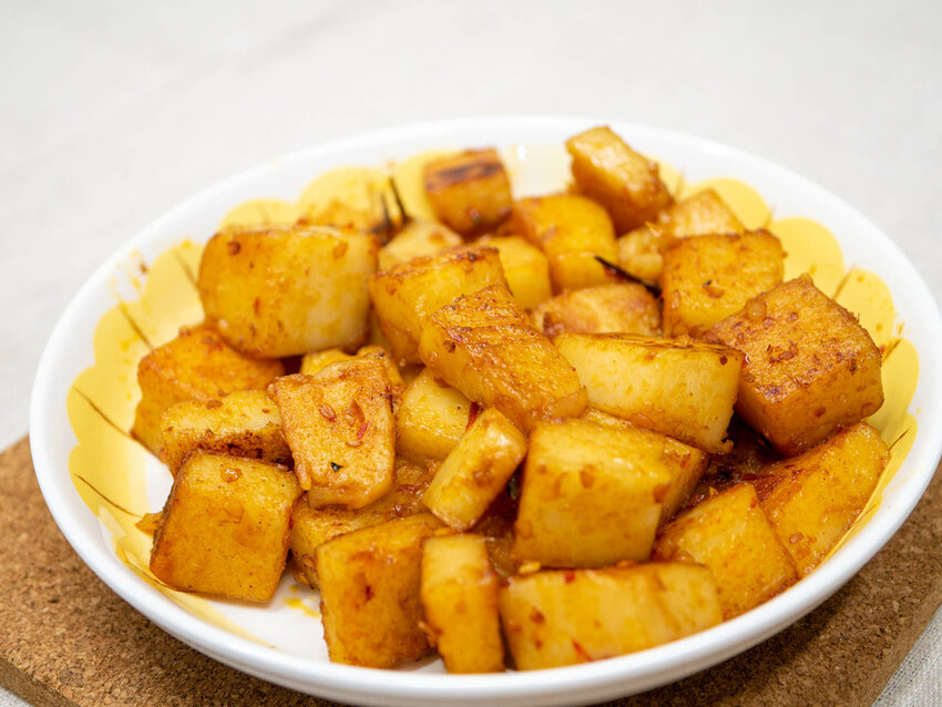 雲林縣西螺鎮【美食】曾家莊食品經典美味，五福臨門組更優惠，除了煎還可以更好吃，隨心所欲料理不翻車，蘿蔔糕/芋粿巧/