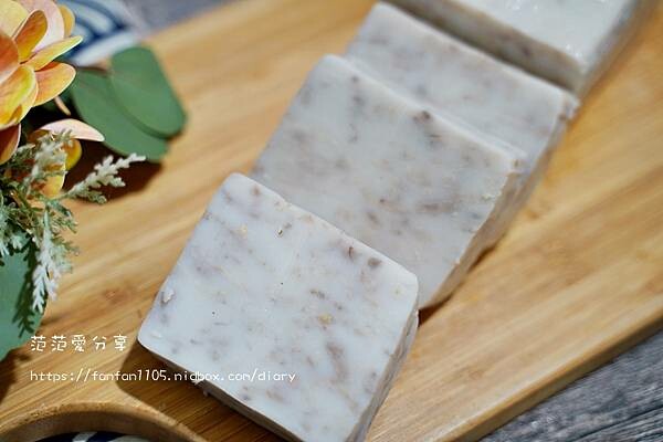 【年節伴手禮推薦】曾家莊食品廠 蘿蔔糕 九兔迎春組 #雲林西螺 #焦糖年糕 #紅豆年糕 #港式蘿蔔糕 #芋粿巧 (7).JPG 【年節伴手禮推薦】曾家莊食品廠 蘿蔔糕 九兔迎春組 #雲林西螺 #焦糖年糕 #紅豆年糕 #港式蘿蔔糕 #芋粿巧 (7).JPG