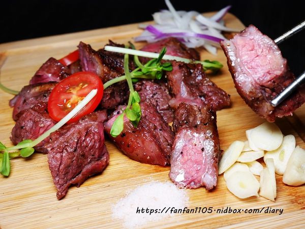 【三重美食】三重港景觀餐廳 #三重港 #戶外景觀餐廳 #live演唱 #羊肉爐 #活蝦  #炭烤牛排 #蔬果市集  (38).JPG