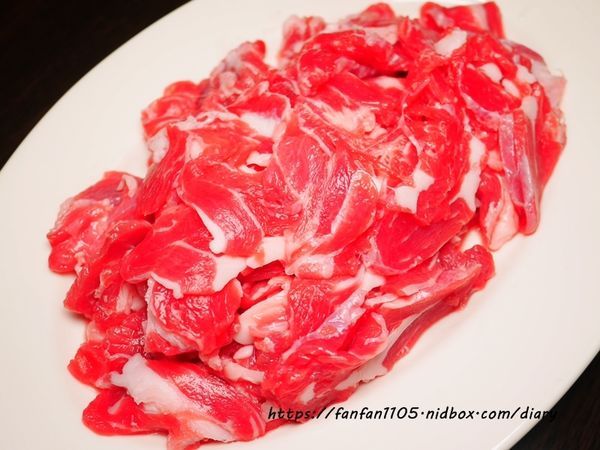 【三重美食】三重港景觀餐廳 #三重港 #戶外景觀餐廳 #live演唱 #羊肉爐 #活蝦  #炭烤牛排 #蔬果市集  (25).JPG