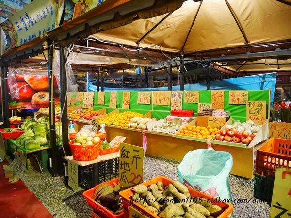 【三重美食】三重港景觀餐廳 #三重港 #戶外景觀餐廳 #live演唱 #羊肉爐 #活蝦  #炭烤牛排 #蔬果市集  (48).JPG