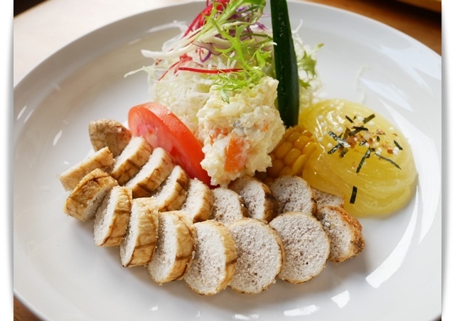 吃巧也能吃飽「品益合樂屋」也很適合親子共食喔 ❤