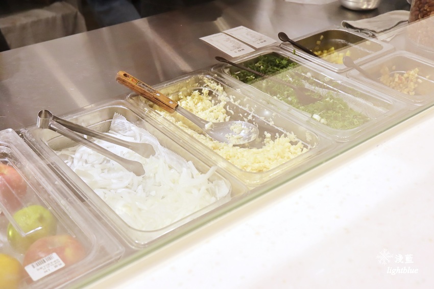 [ 古亭站美食 ] 淺藍 × 鹹酥李～明亮乾淨的文青風鹽酥雞