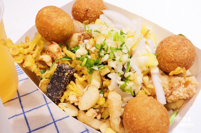 [ 古亭站美食 ] 淺藍 × 鹹酥李～明亮乾淨的文青風鹽酥雞