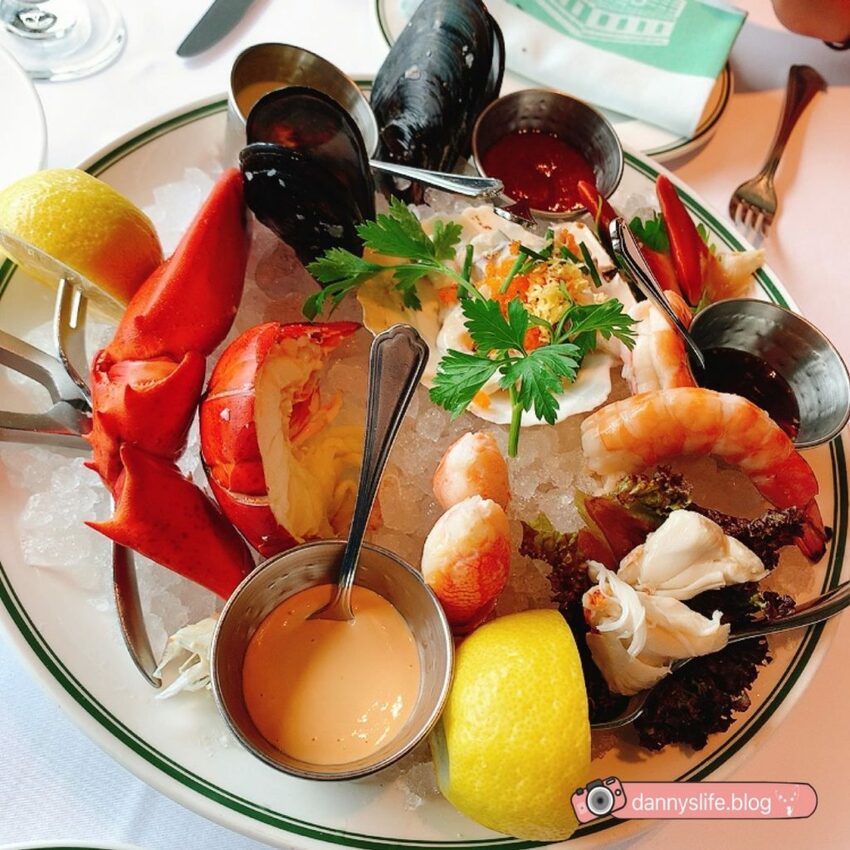 Google 1,537則評論 4.3顆星｜吃過最好吃的牛排 美食與美景雙重享受 俯瞰台北市 信義區美食。丹尼的吃喝玩樂～