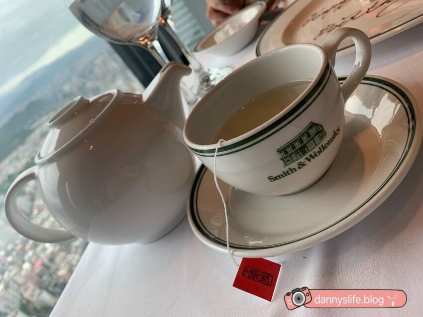 Google 1,537則評論 4.3顆星｜吃過最好吃的牛排 美食與美景雙重享受 俯瞰台北市 信義區美食。丹尼的吃喝玩樂～